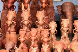 How Terracotta Bankura Horses are made and Untold Stories of Potters of West Bengal