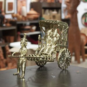 Premium Dokra Rickshaw Statue