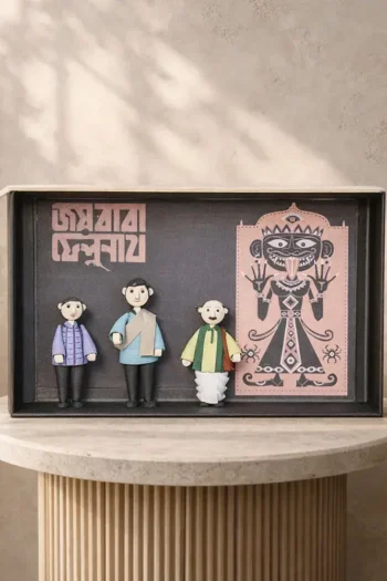 Paper Doll – Feluda Series