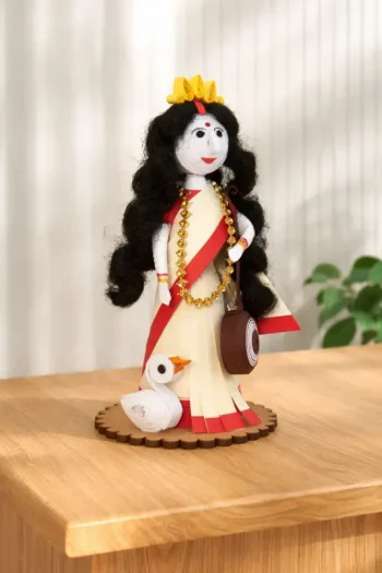 Paper Doll – Saraswati