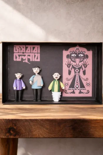 Paper Doll – Feluda Series